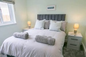 Madrona_Valley_Anglesey_double_bedroom_5_1920x1080