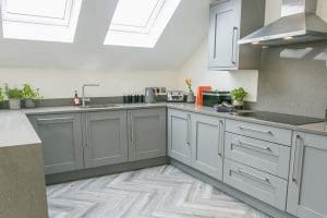 Madrona_Valley_Anglesey_kitchen_3_1920x1080